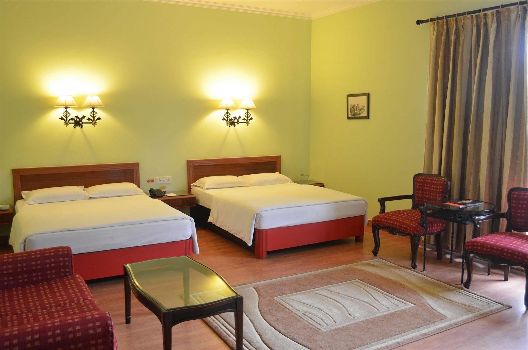 Shri Radha Brij Vasundhara Resort & Spa Govardhan Extérieur photo