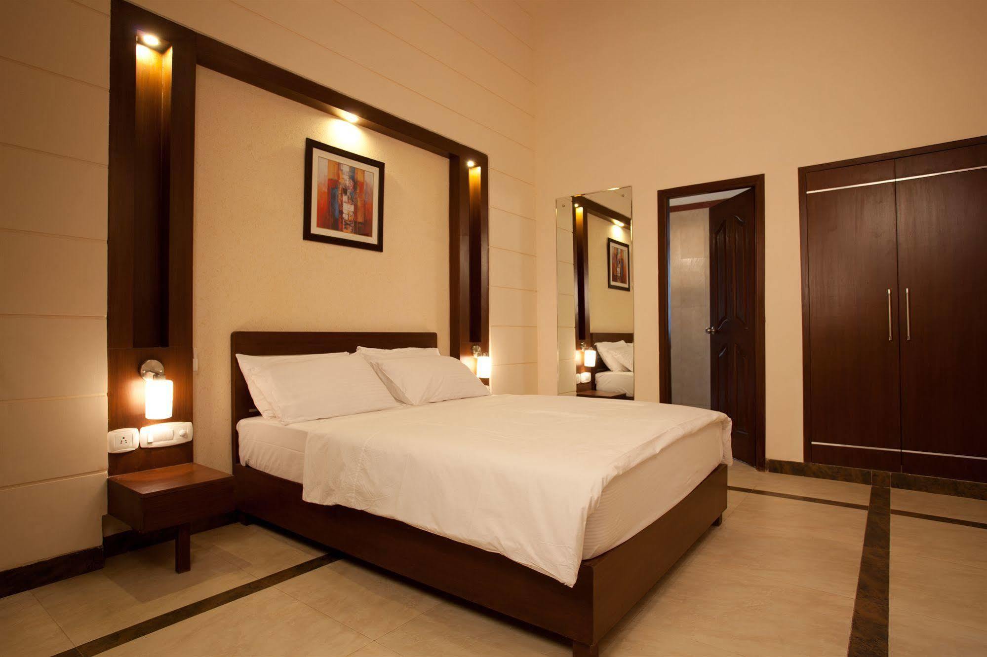 Shri Radha Brij Vasundhara Resort & Spa Govardhan Extérieur photo