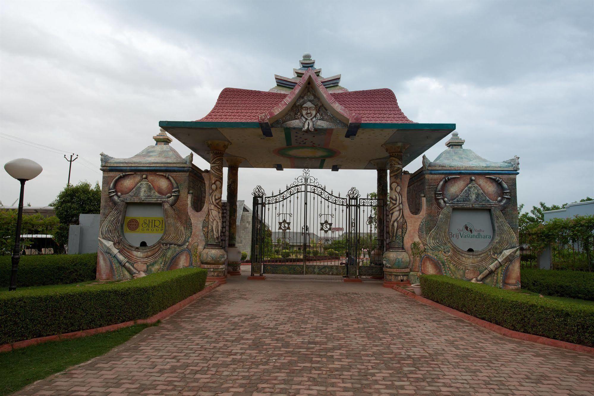 Shri Radha Brij Vasundhara Resort & Spa Govardhan Extérieur photo